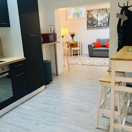 Chaleureux Et Spacieux Appartement De Centre-Ville - Lit King Size - Netflix Шербур-ан-Котантен Экстерьер фото